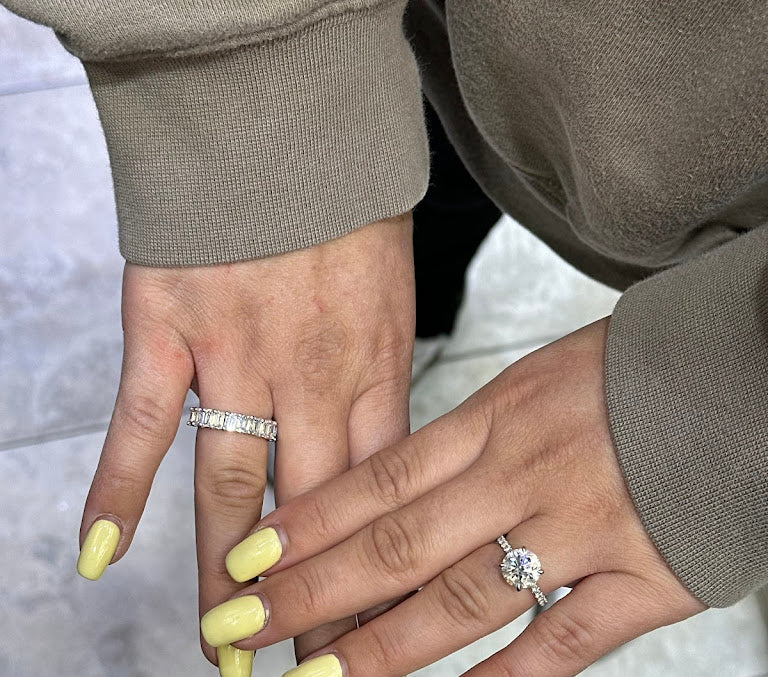 google review saying " Got the best Jewelry. My engagement and wedding band. Amazing service, best prices on the block! Highly recommend! "