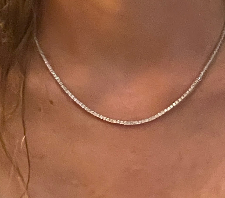 google review saying " My mom and I randomly walked into El Russo’s from the street looking for a diamond necklace. We were fortunate enough to meet David. He helped us find exactly what we wanted. He was very patient and gave us a fair price. He also sized it to the length we wanted while we waited. Overall it was an enjoyable experience and we didn’t feel pushed into anything. Highly recommend and we would go back. We enjoyed a cocktail at Fresco by Scott after to celebrate."