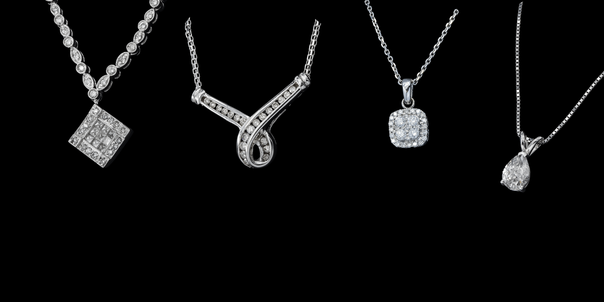 Women's Pendant Necklaces