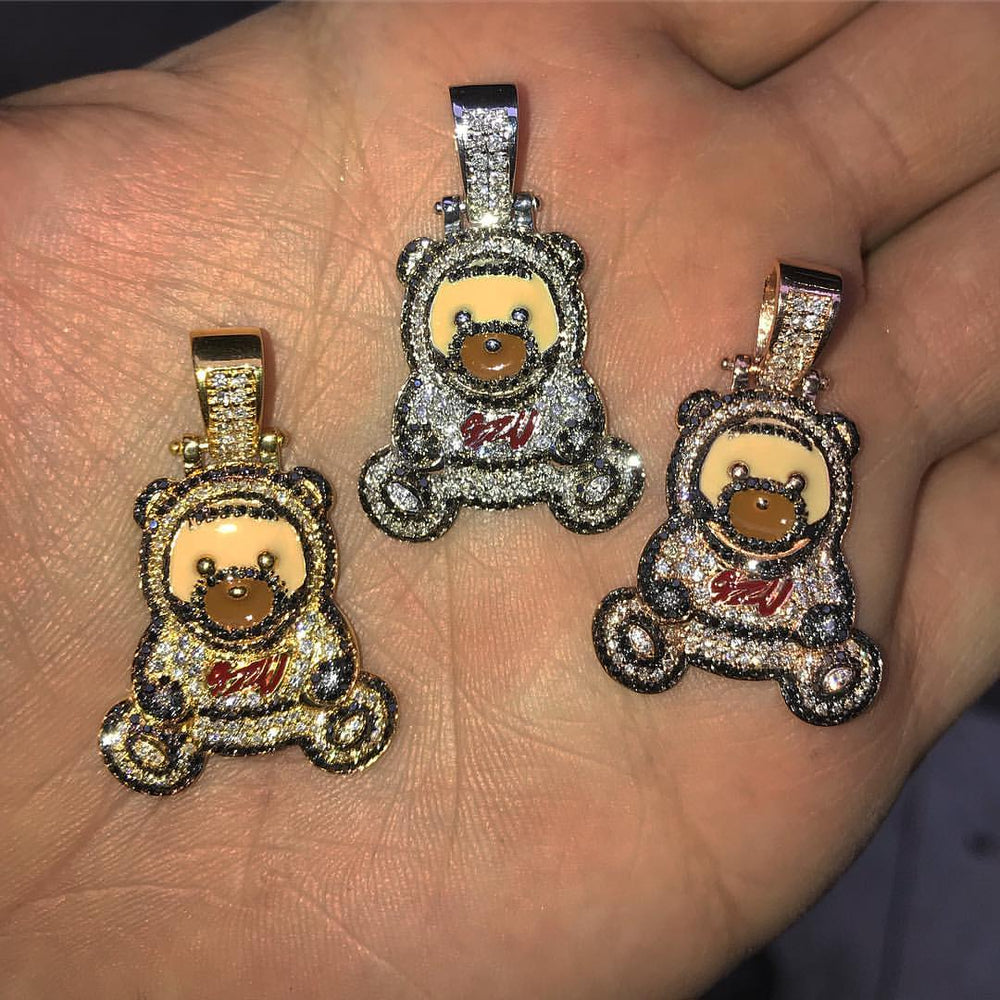 Mini Ozuna Natural Diamond Gold Pendant