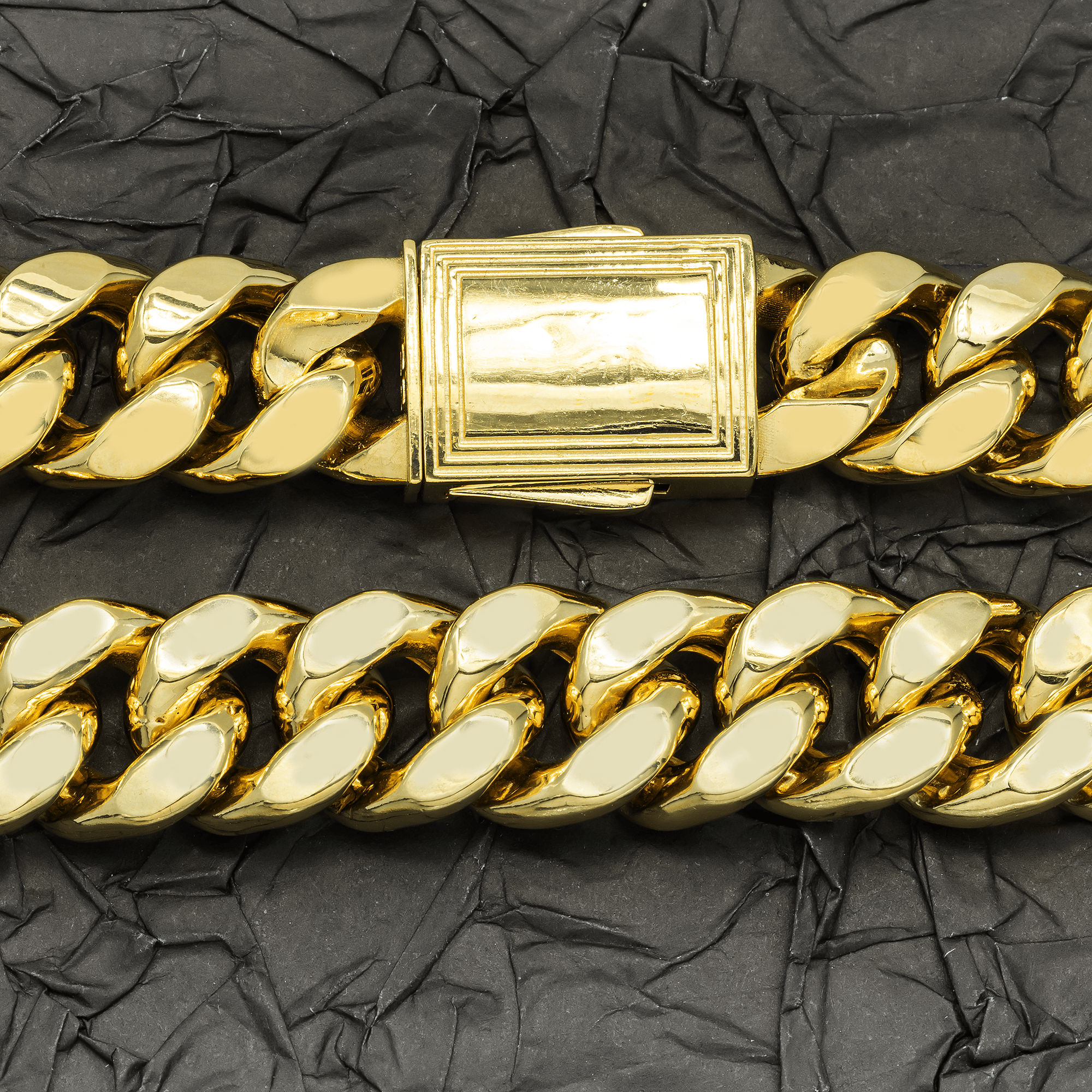 Close-up of 10K Yellow Gold 14.00mm Miami Cuban Chain – Semi-Hollow Diamond Cut Link Design