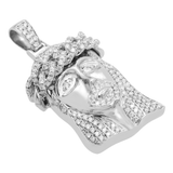 Dije de cabeza de Jesús mediano de oro blanco de 14 quilates, 3,03 ctw. Colgante de diamante redondo