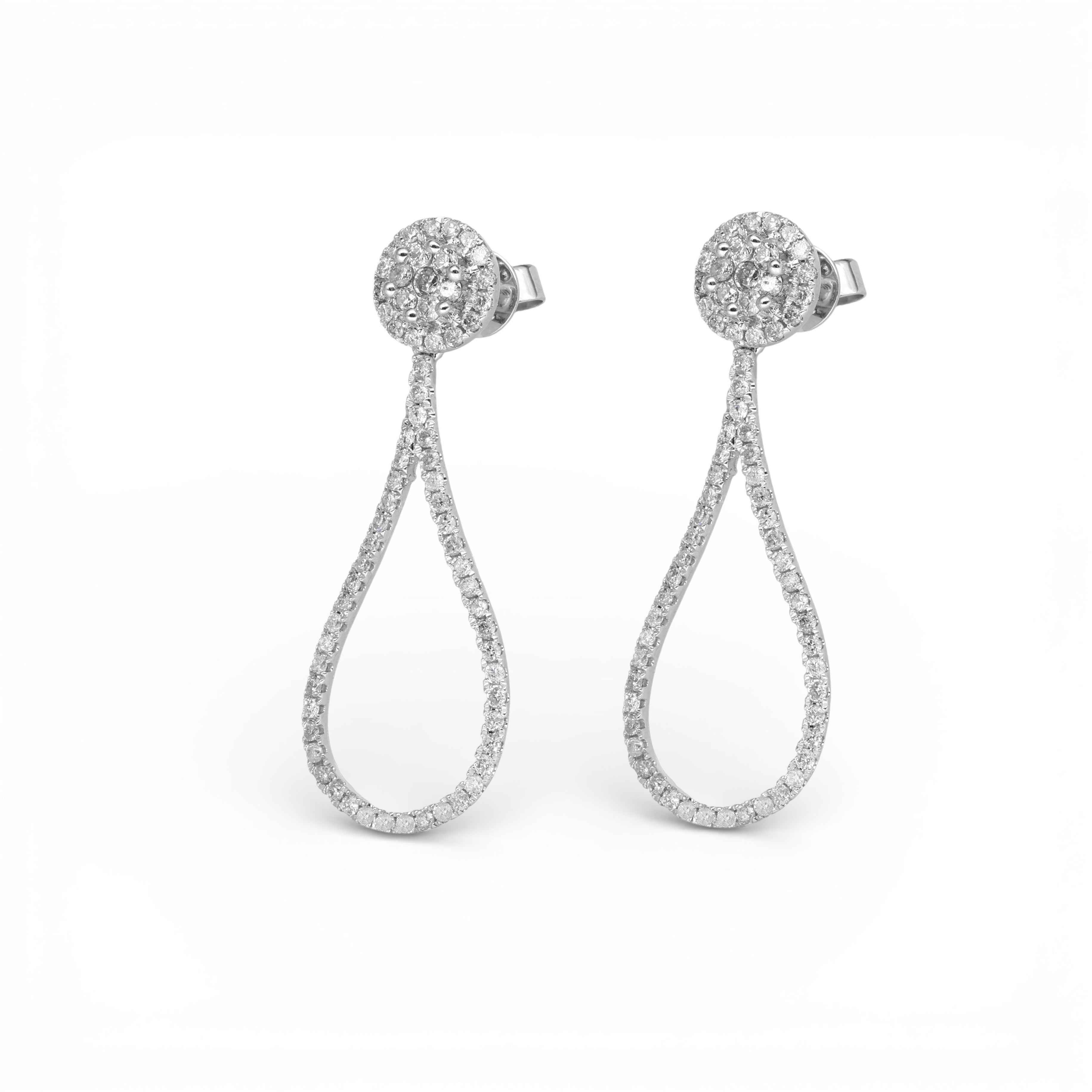 Pendientes colgantes de oro blanco de 14 quilates con diamantes de 1,00 quilates en forma de lágrima