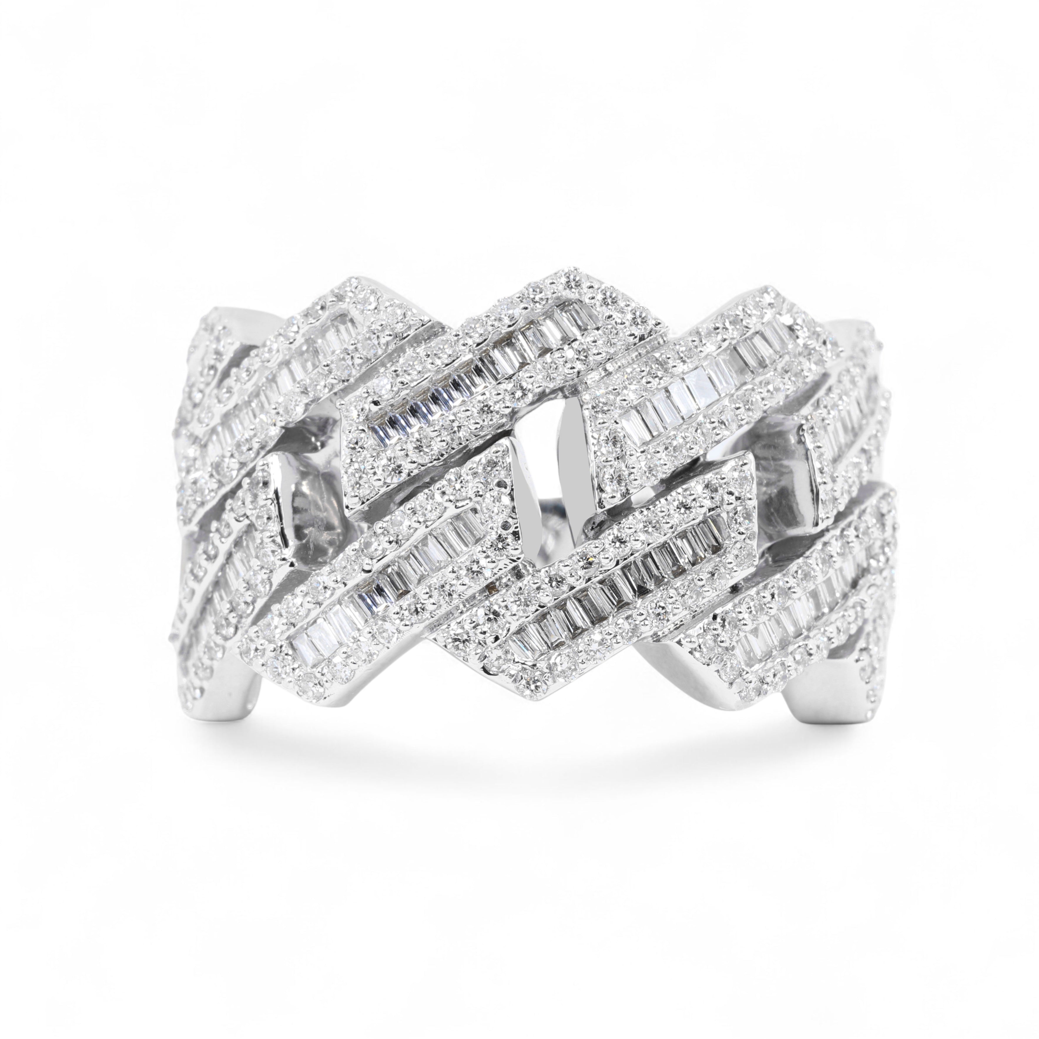 Anillo eslabón cubano de oro blanco de 14K con diamantes naturales de 6.00 quilates