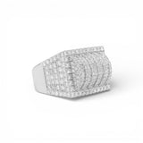 Anillo de oro blanco de 14K con diamantes tipo baguette en racimo rectangular abombado de 4,47 quilates