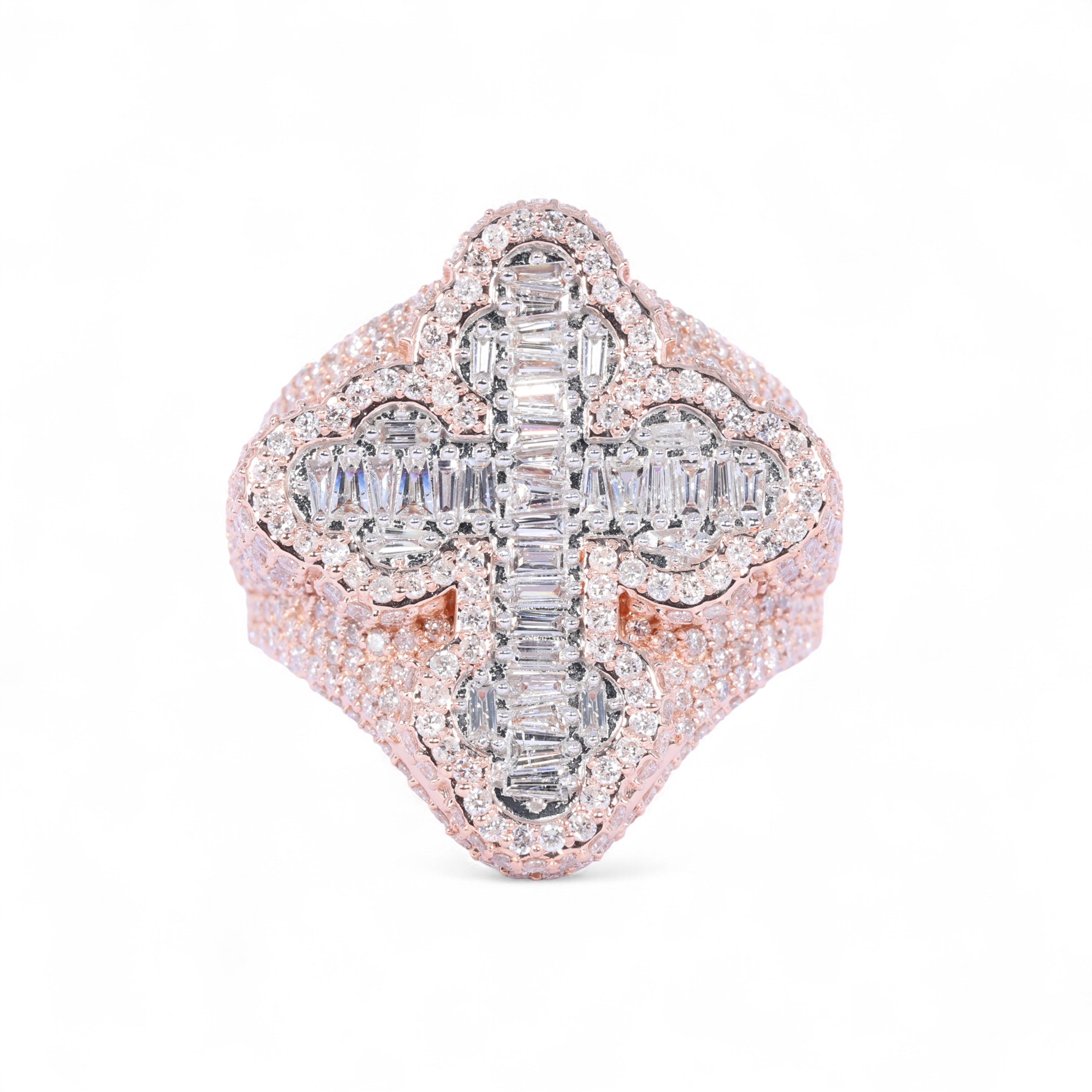Anillo clásico cruz gótica de oro rosa de 14 quilates con diamante natural de 4,39 quilates
