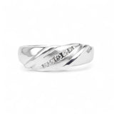 Anillo de oro blanco de 14 quilates con diamantes naturales de 0,40 quilates con diseño de rayas en diagonal